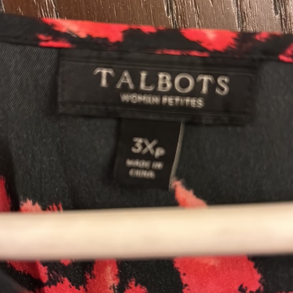 Red and Black Polyester Blouse Size 3x - Picture 2 of 4